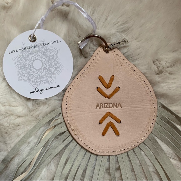 NWT Mahiya oversized key ring - Picture 4 of 6